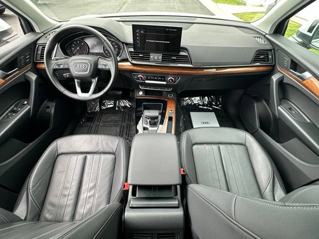 Used 2023 Audi Q5 2.0T Premium w/ Convenience Package AWD/4WD image 36