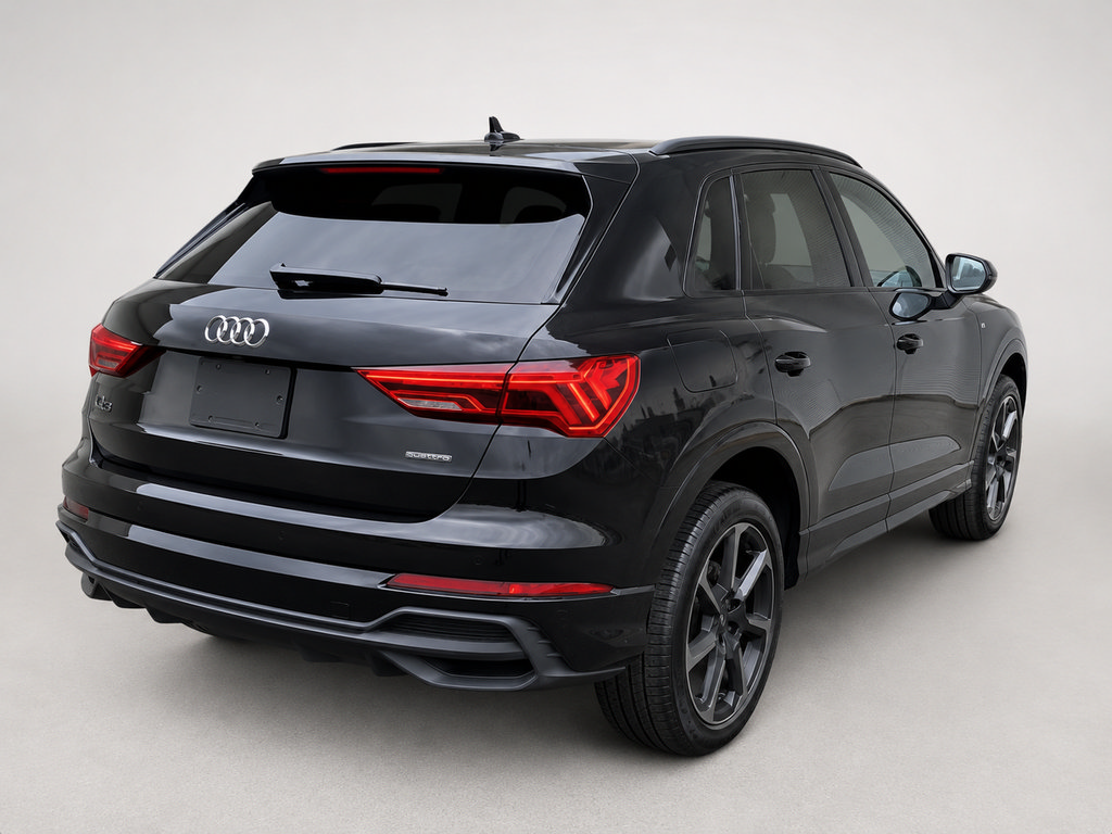 Used 2025 Audi Q3 2.0T Premium Plus w/ Premium Plus Package AWD/4WD image 2