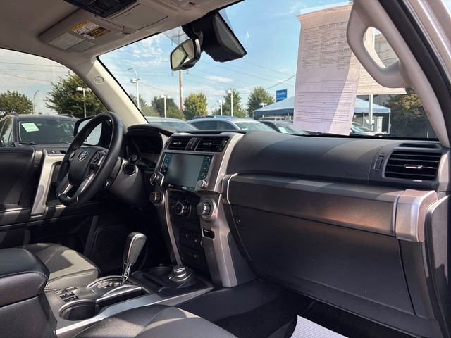 Used 2022 Toyota 4Runner SR5 Premium image 39