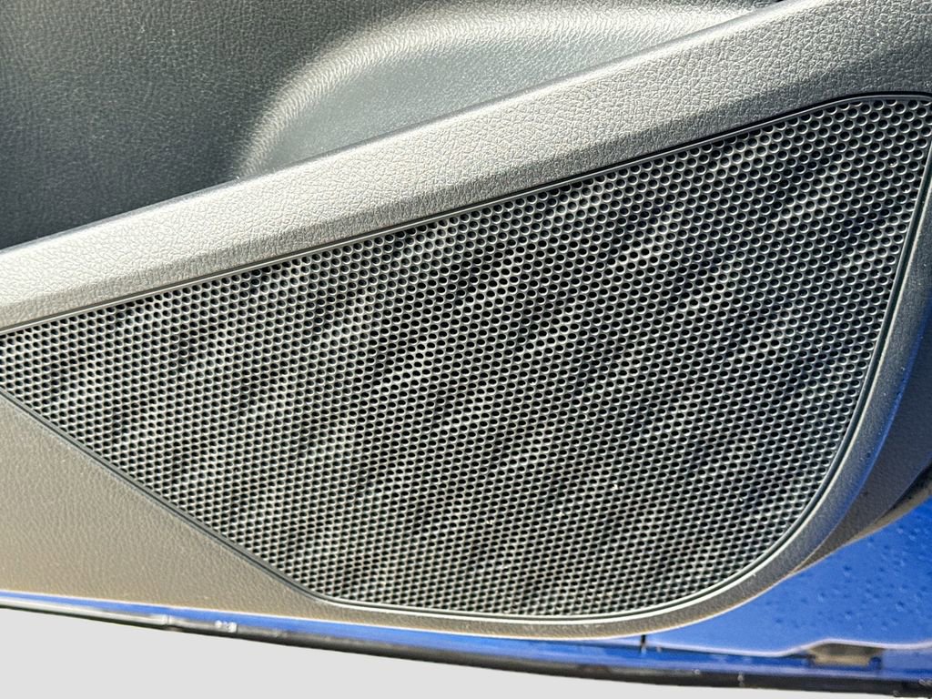 Used 2018 Toyota C-HR XLE FWD image 23
