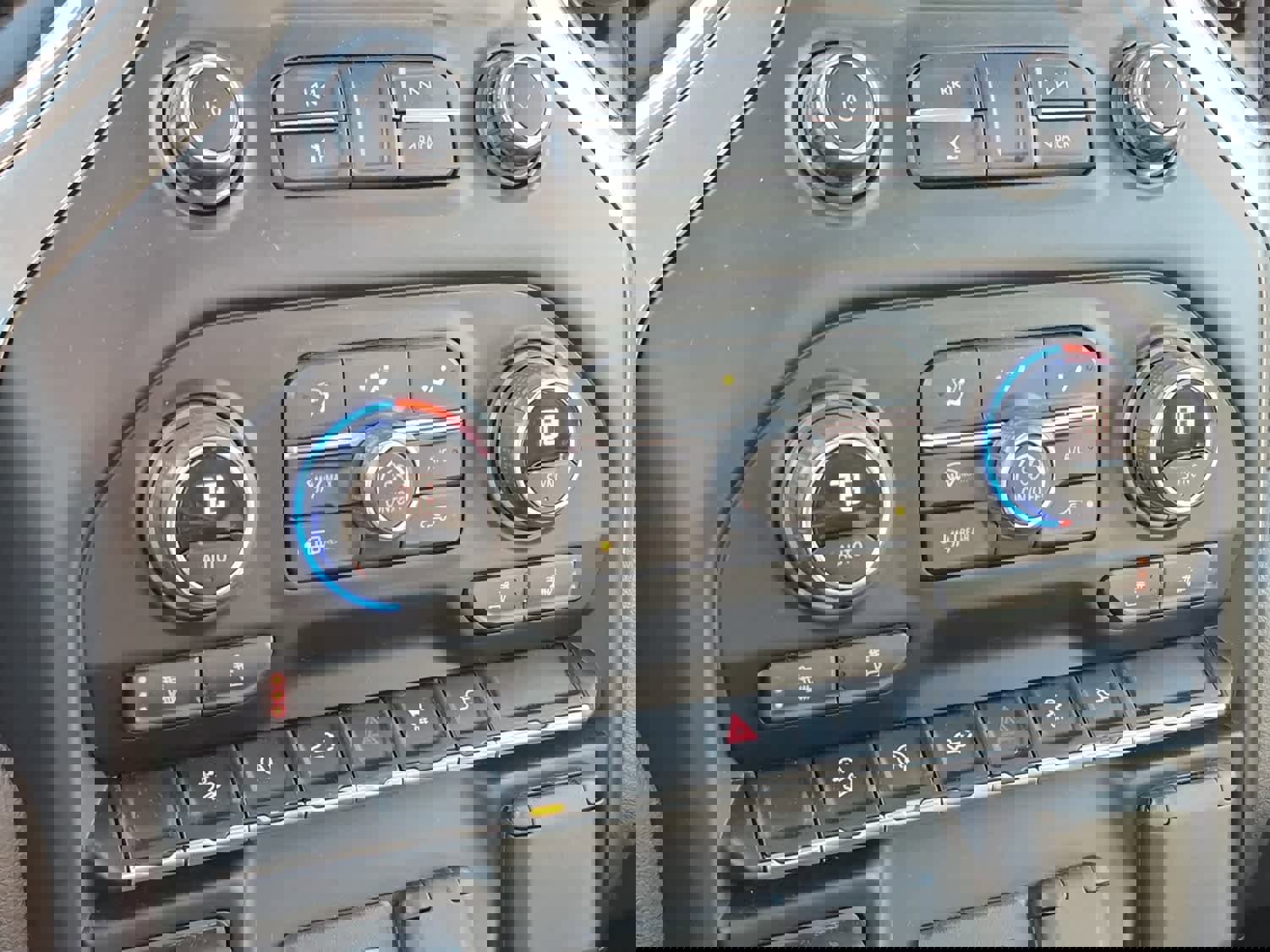 Used 2020 Chevrolet Silverado 1500 RST w/ All-Star Edition image 14