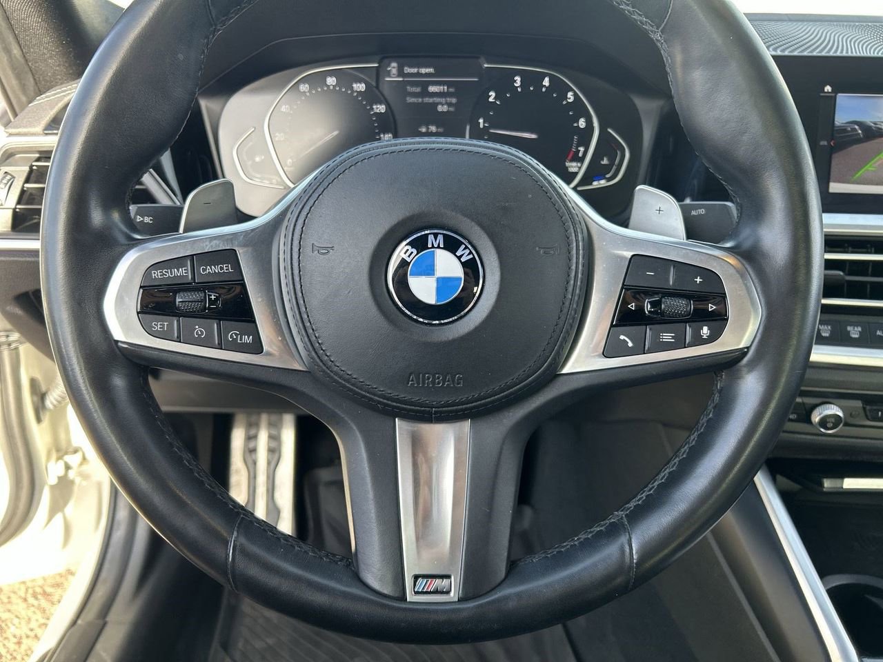Used 2021 BMW 330i Sedan w/ M Sport Package RWD image 21