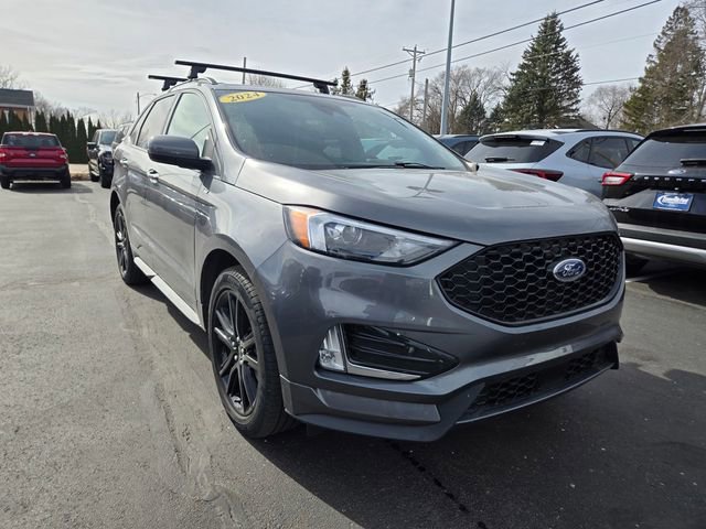 Used 2024 Ford Edge ST-Line w/ Class II Trailer Tow Package image 1
