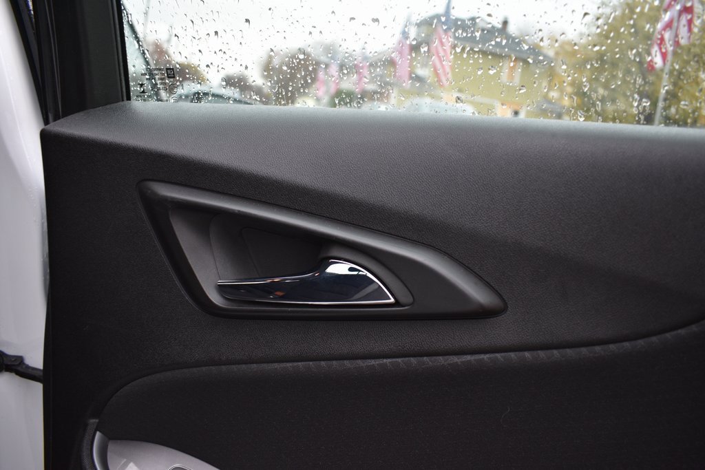 Used 2024 Chevrolet Malibu LT image 27