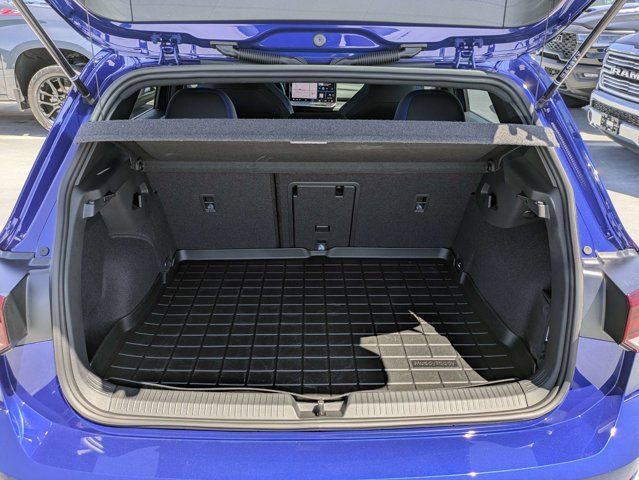 Used 2026 Volkswagen Golf AWD/4WD image 12