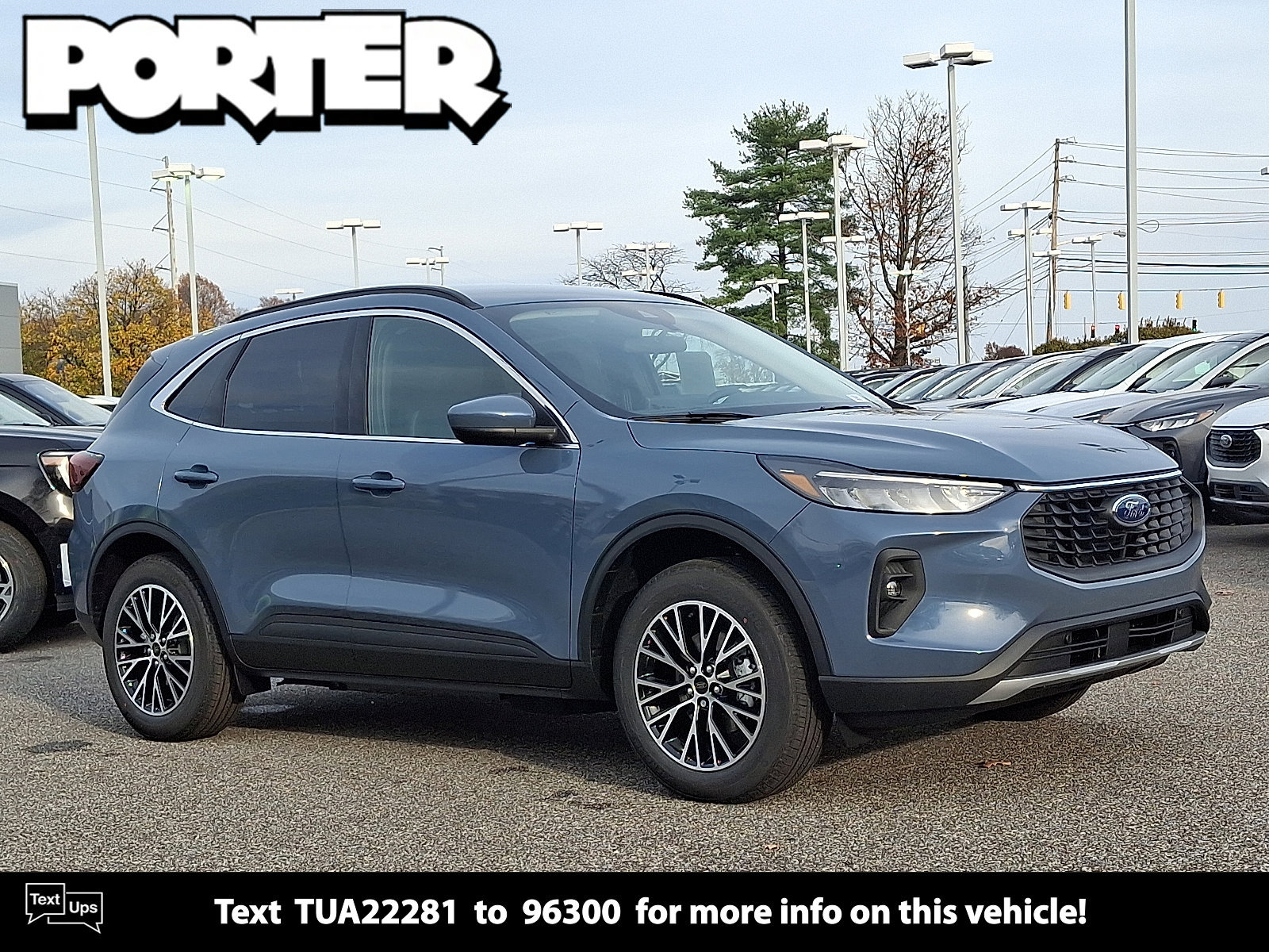 New 2026 Ford Escape SE FWD image 8