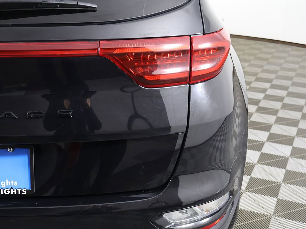 Used 2022 Kia Sportage Nightfall Edition w/ Nighfall AWD Premium Package image 17
