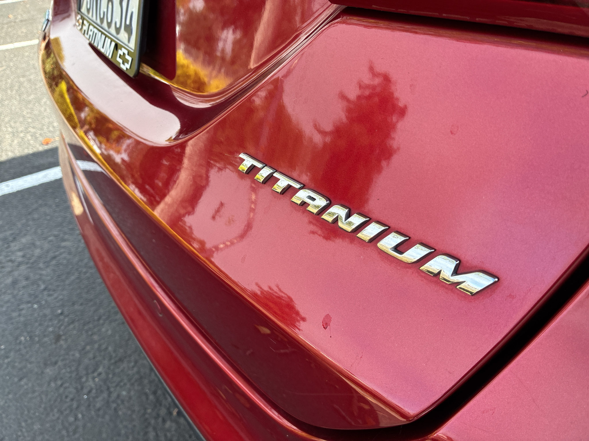 Used 2017 Ford Fusion Energi Titanium FWD image 10