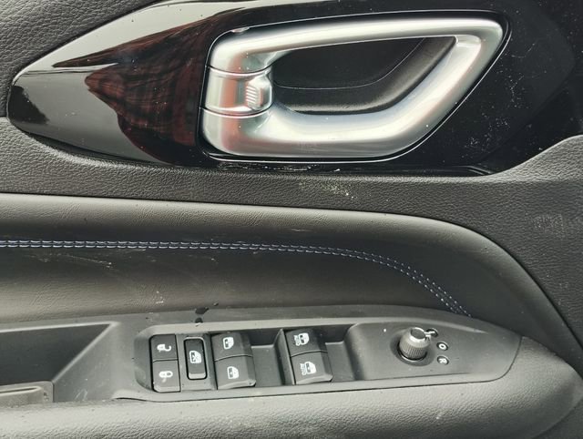 New 2026 Jeep Compass Latitude image 11