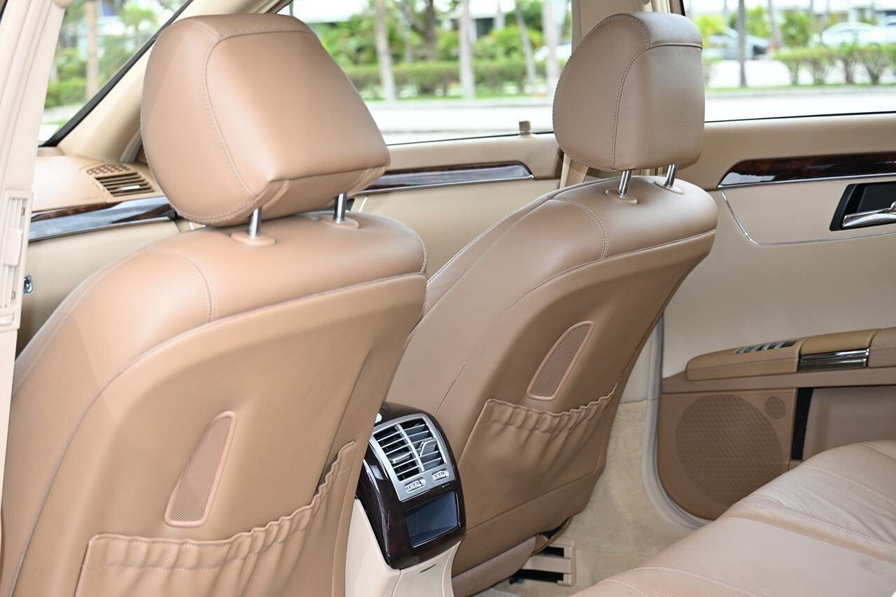 Used 2007 Mercedes-Benz S 550 image 22