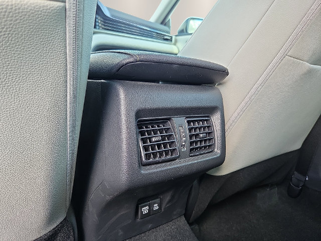 Used 2025 Toyota Camry XLE FWD image 12