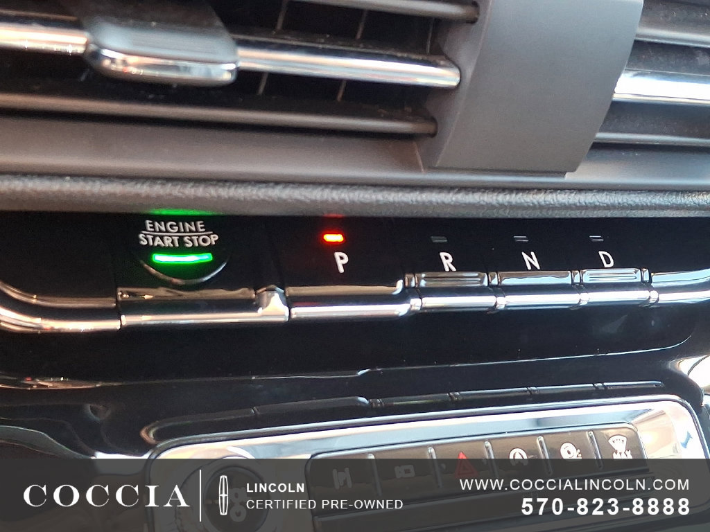 Certified 2024 Lincoln Corsair AWD image 14