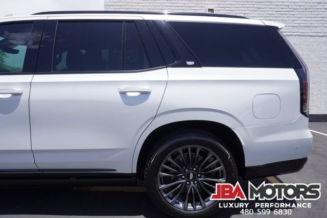 Used 2023 Cadillac Escalade V AWD/4WD image 57