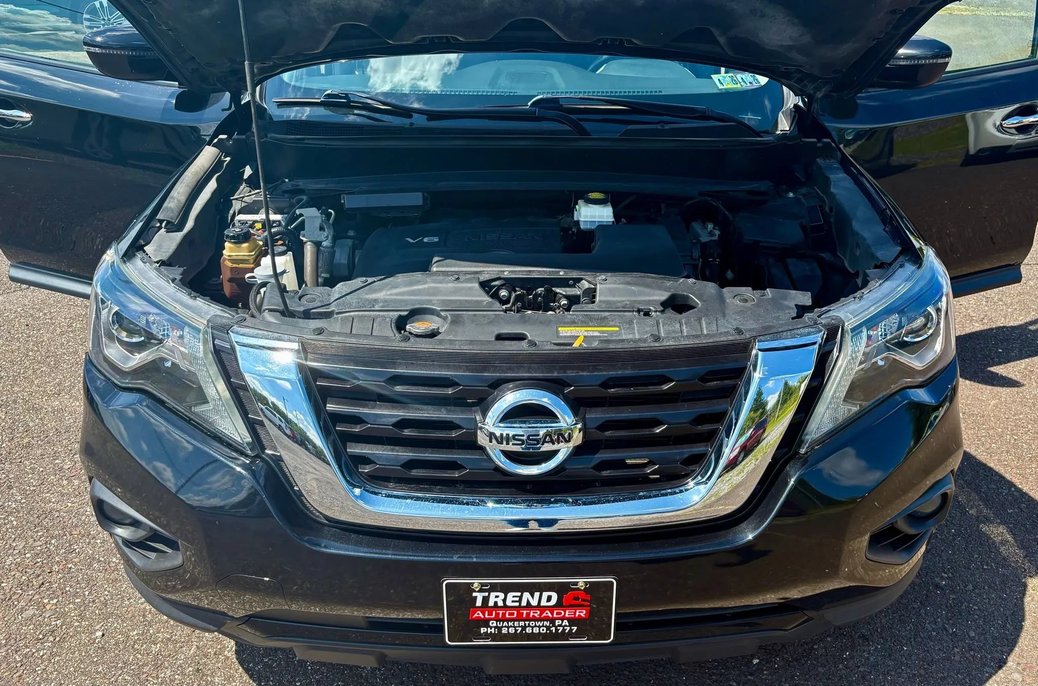 Used 2019 Nissan Pathfinder SV AWD/4WD image 9