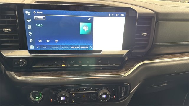 Used 2023 Chevrolet Silverado 1500 LT image 9