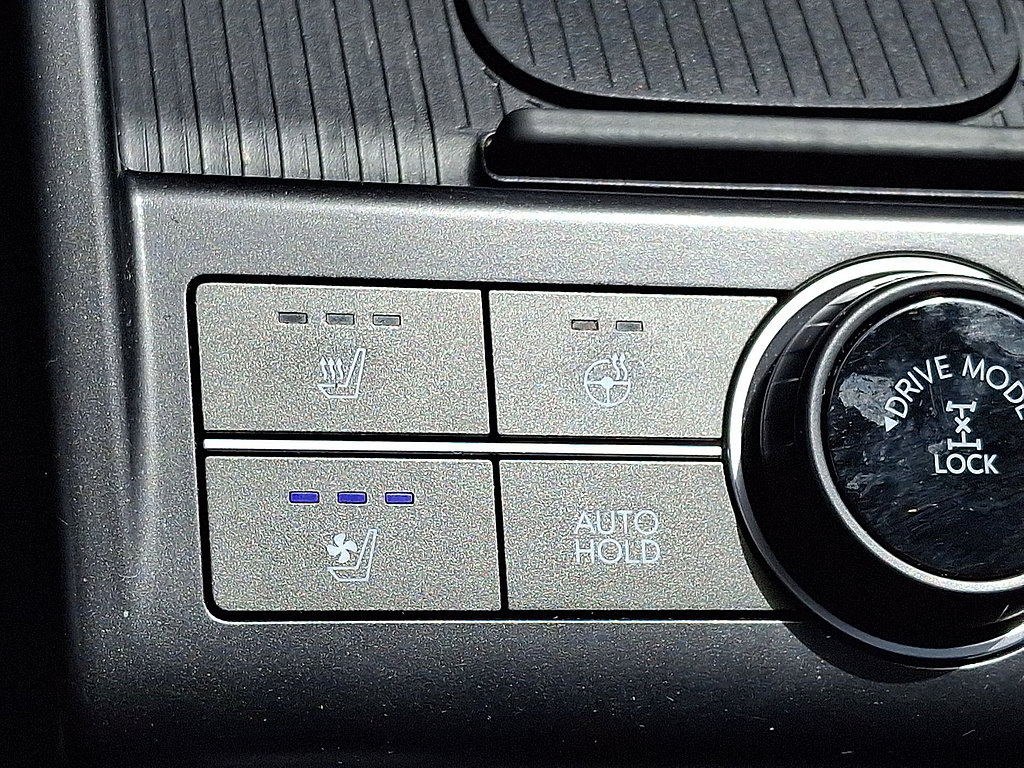 Certified 2024 Hyundai Kona Limited AWD/4WD image 19