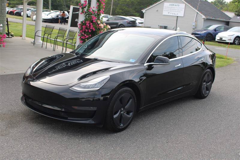 Used 2020 Tesla Model 3 Standard Range Plus RWD image 3