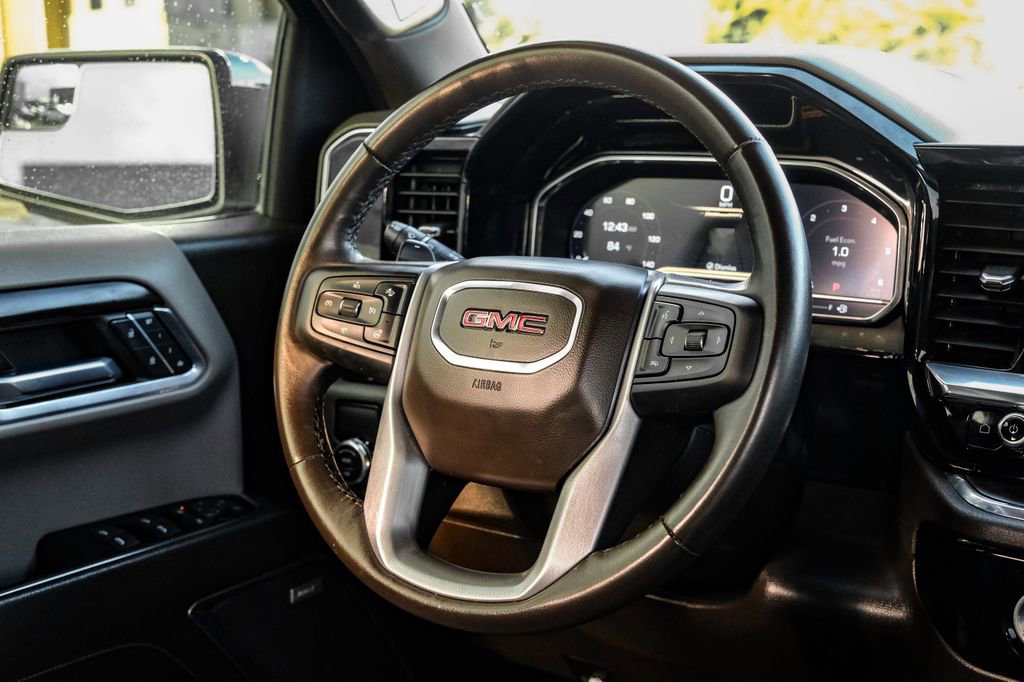 Used 2023 GMC Sierra 1500 SLT RWD image 13