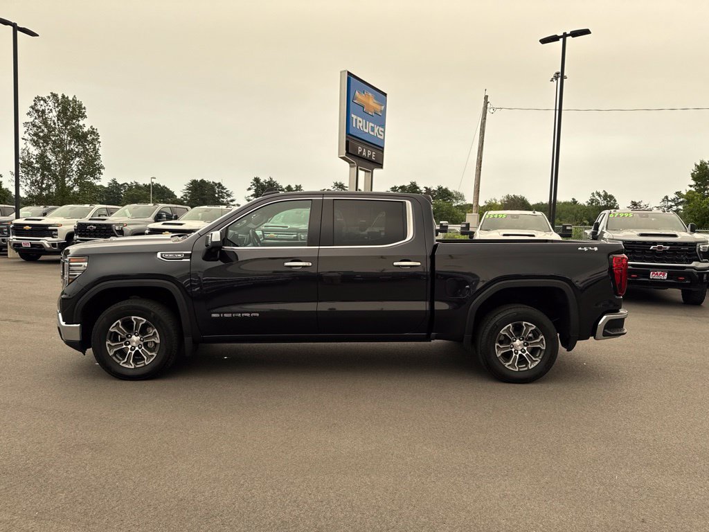 Used 2026 GMC Sierra 1500 SLT AWD/4WD image 7