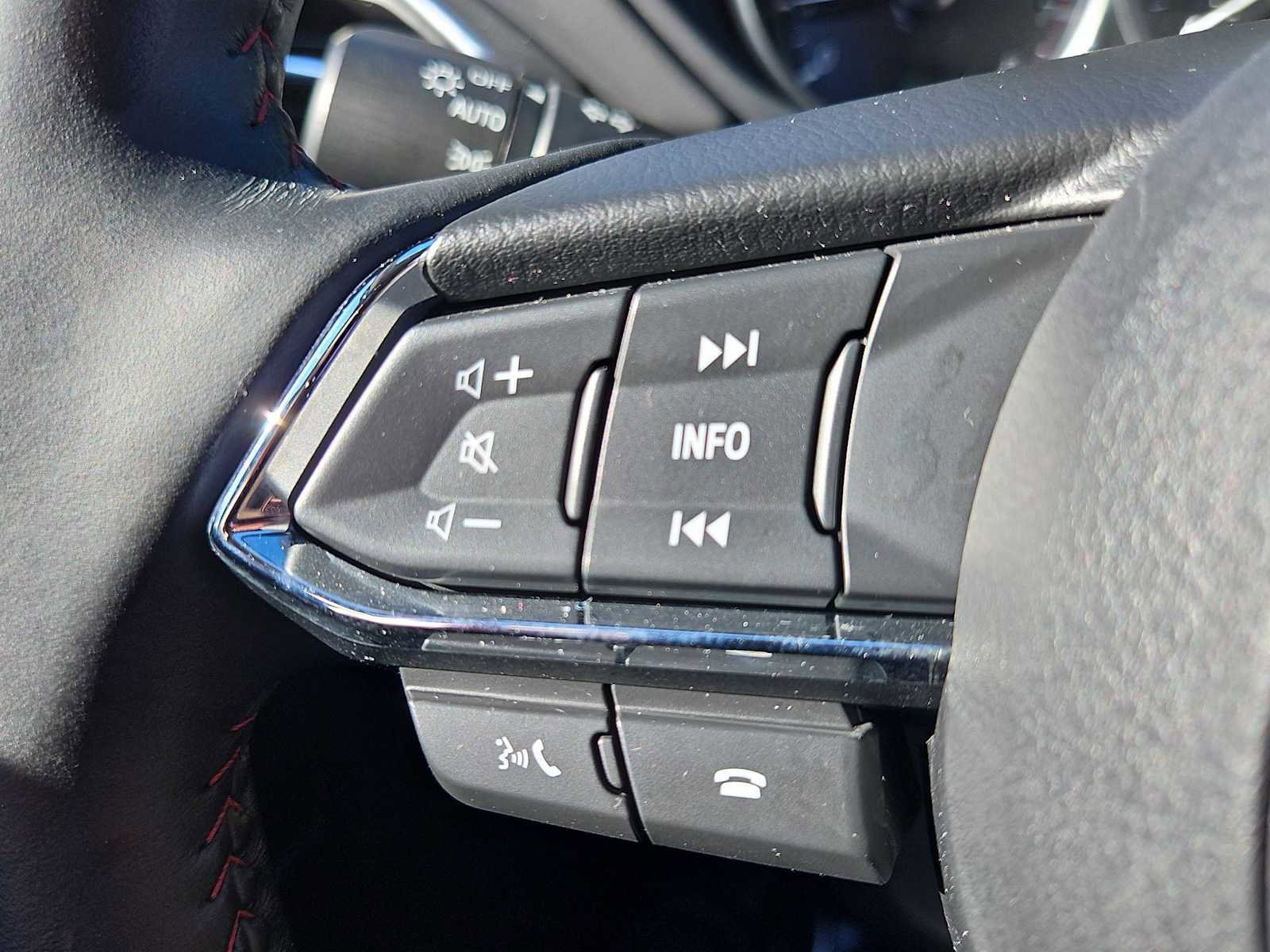 Used 2021 MAZDA CX-5 Carbon Edition image 22