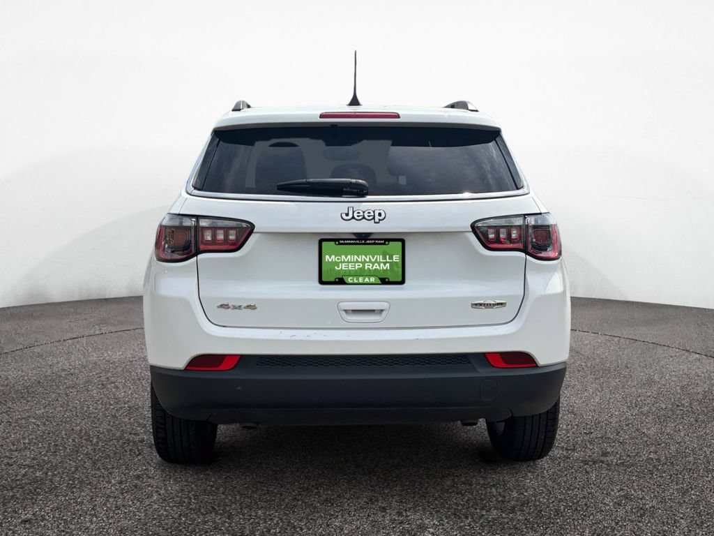 Certified 2024 Jeep Compass Latitude AWD/4WD image 4