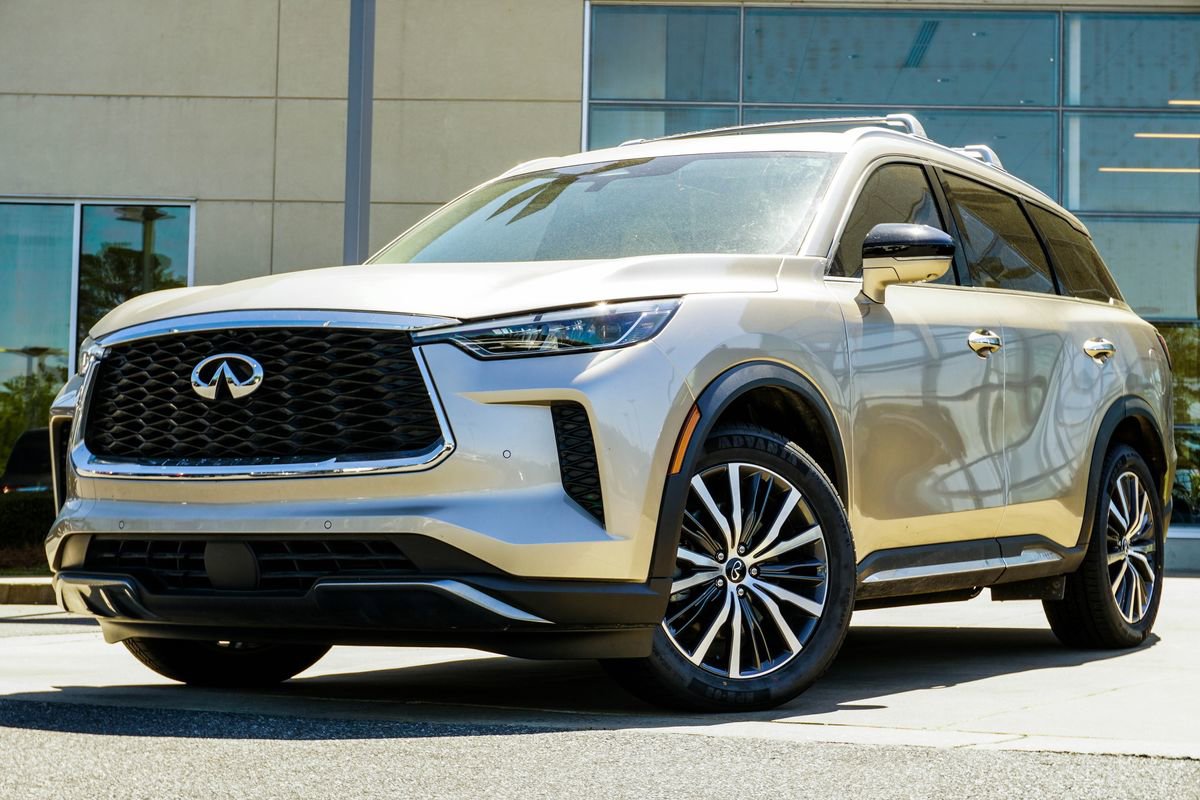 Certified 2023 INFINITI QX60 Sensory w/ Cargo Package