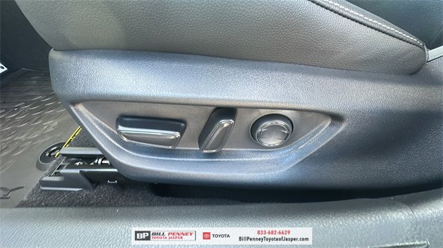 New 2026 Toyota Camry SE image 14