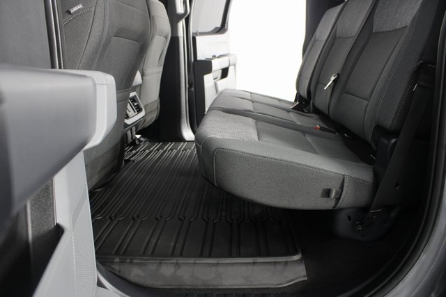 Used 2024 Ford F350 XLT w/ Camper Package image 16