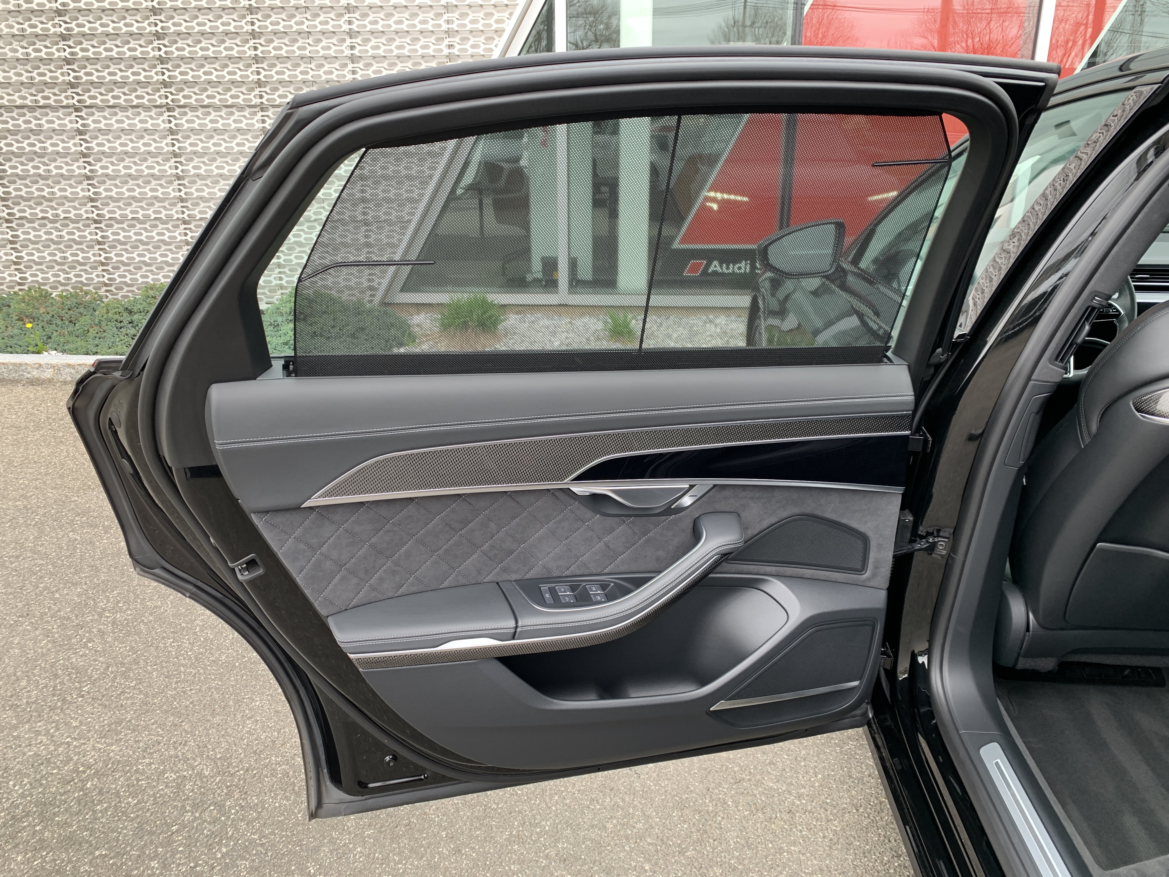 Certified 2023 Audi S8 w/ S8 Comfort Plus Package AWD/4WD image 18