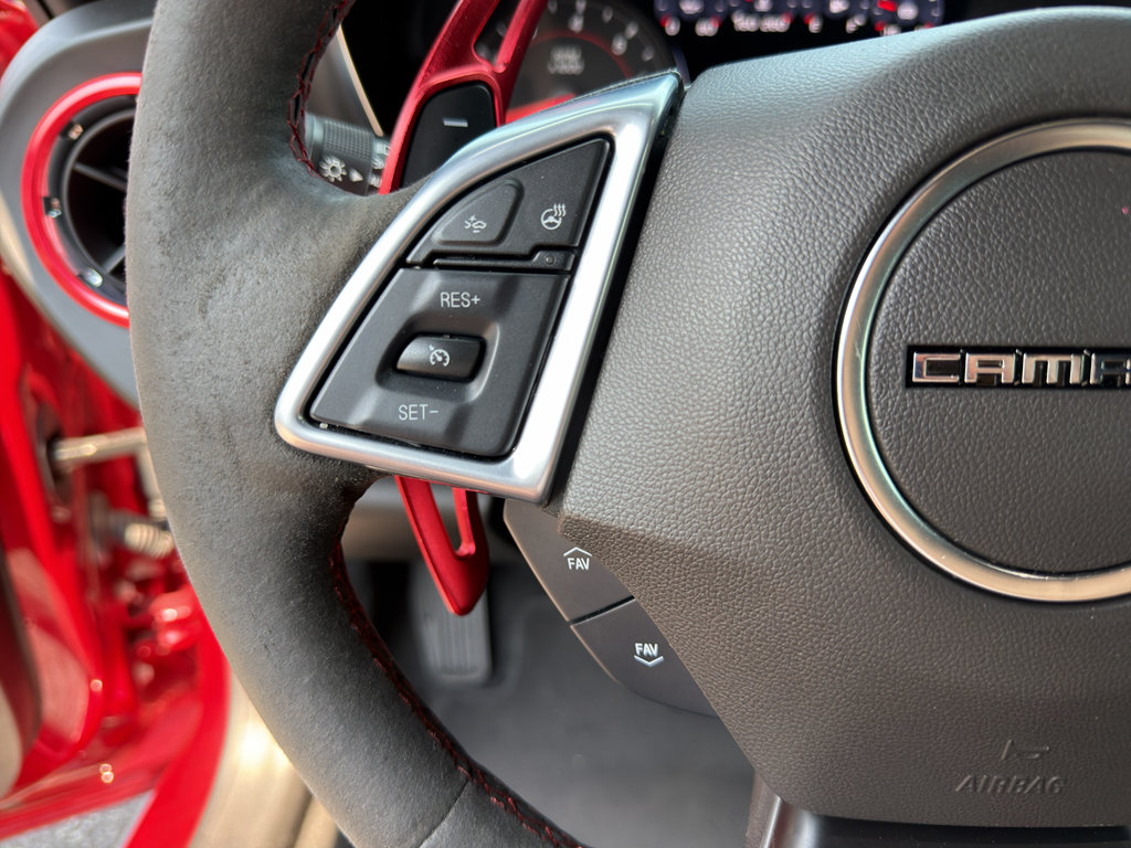 Used 2021 Chevrolet Camaro ZL1 RWD image 16