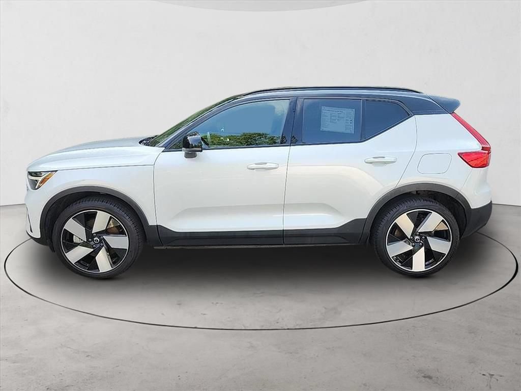 Certified 2024 Volvo XC40 Recharge Ultimate w/ Protection Package Premier AWD/4WD image 2