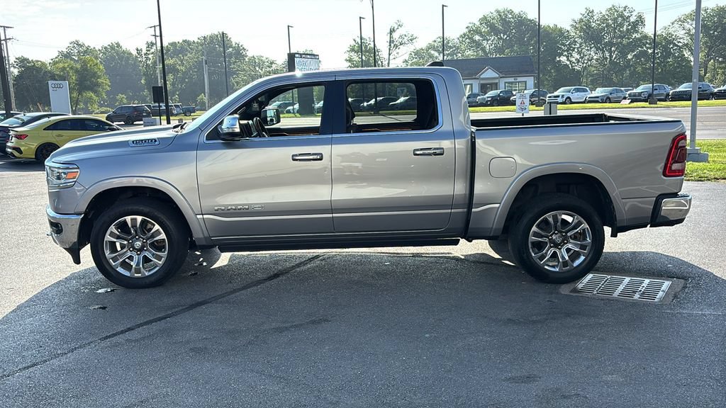 Used 2022 RAM 1500 Limited AWD/4WD image 3