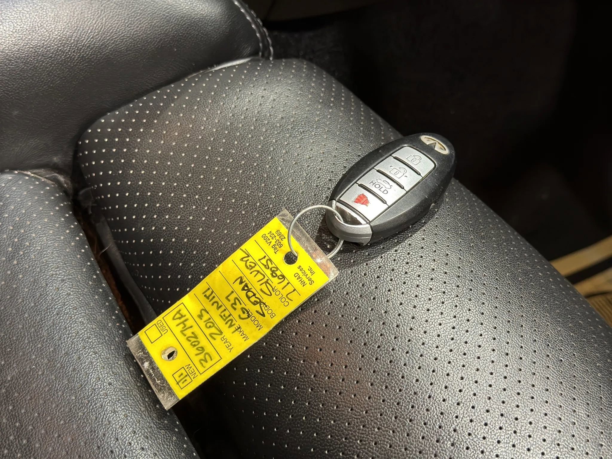Used 2013 INFINITI G37 Journey w/ Premium Pkg image 36