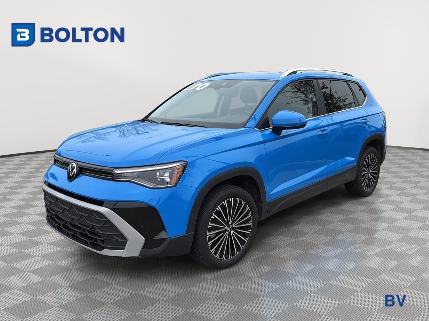 Certified 2025 Volkswagen Taos SE w/ Panoramic Sunroof Package