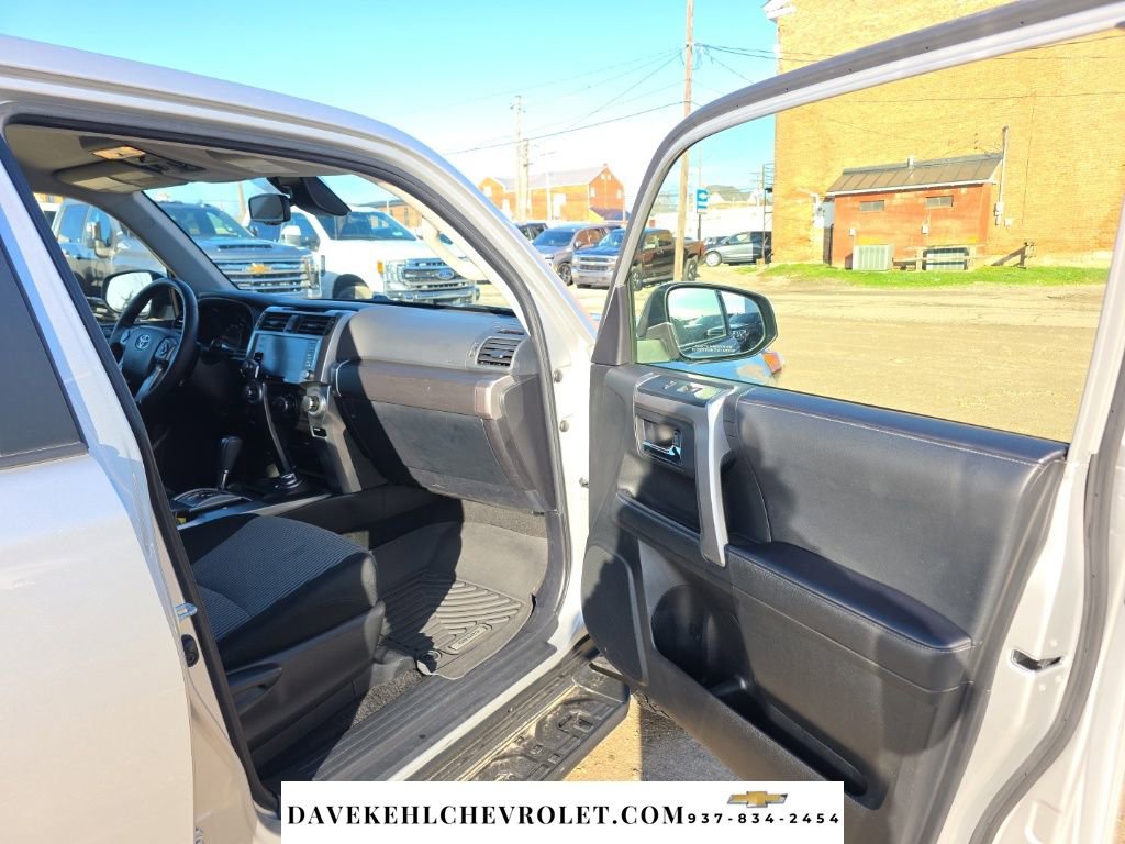 Used 2021 Toyota 4Runner SR5 image 23