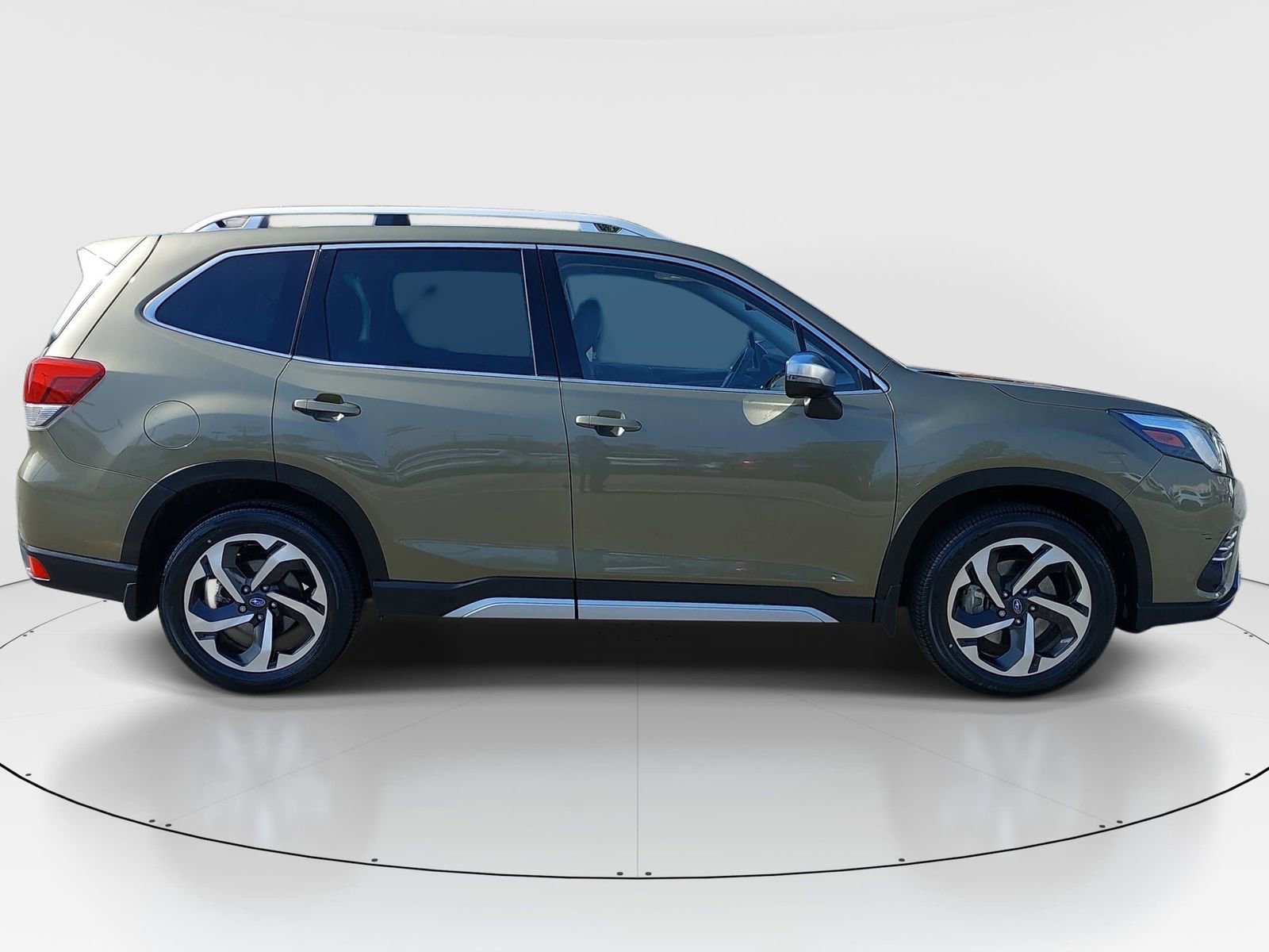 Certified 2023 Subaru Forester Touring w/ Popular Package #2 image 8