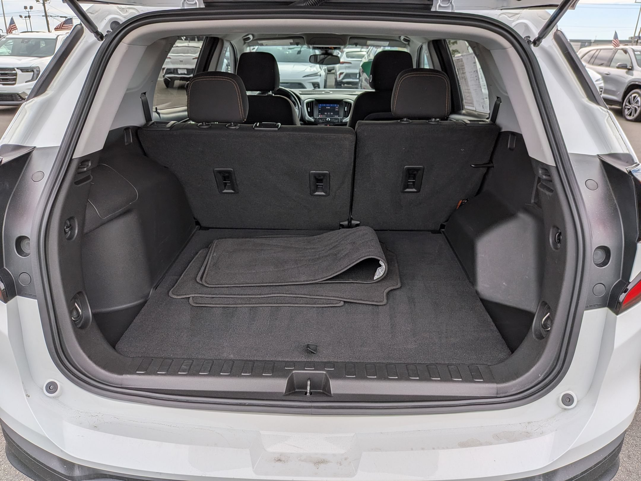 Certified 2021 GMC Terrain SLE FWD image 25