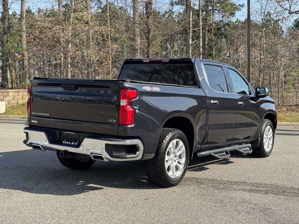 Used 2022 Chevrolet Silverado 1500 LTZ AWD/4WD image 21