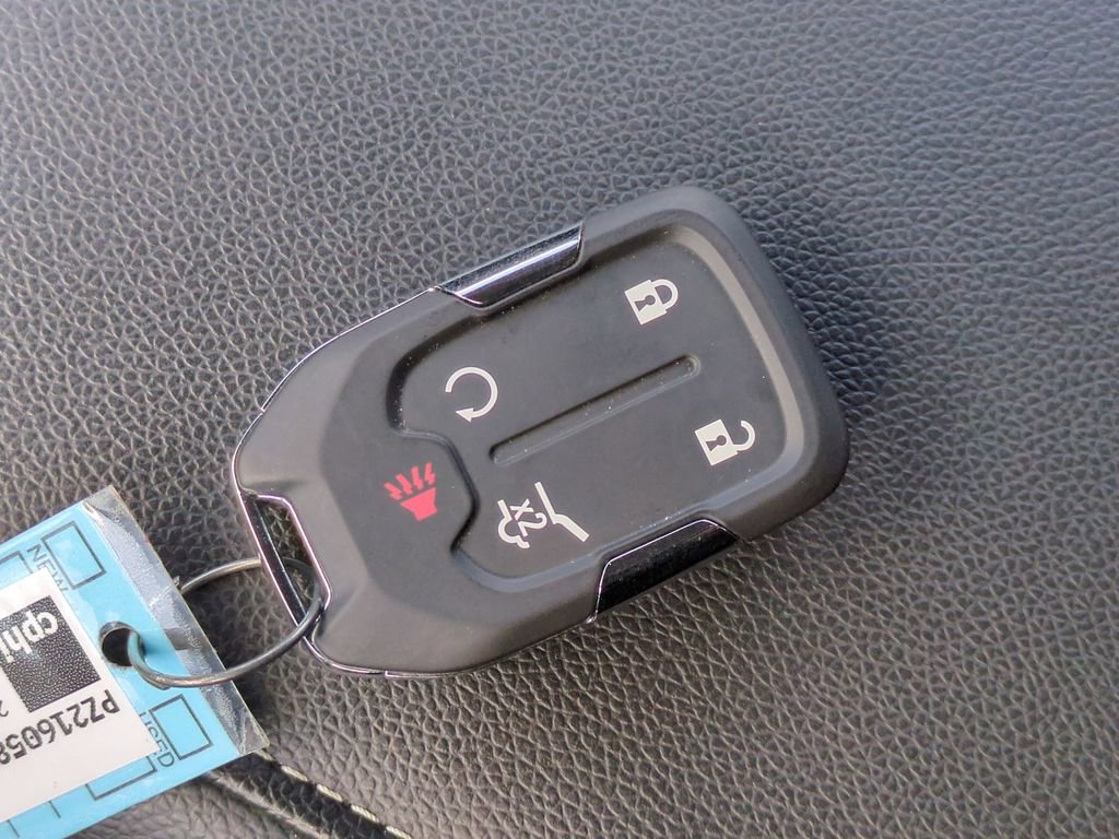 Used 2023 GMC Acadia SLE w/ Driver Convenience Package image 40