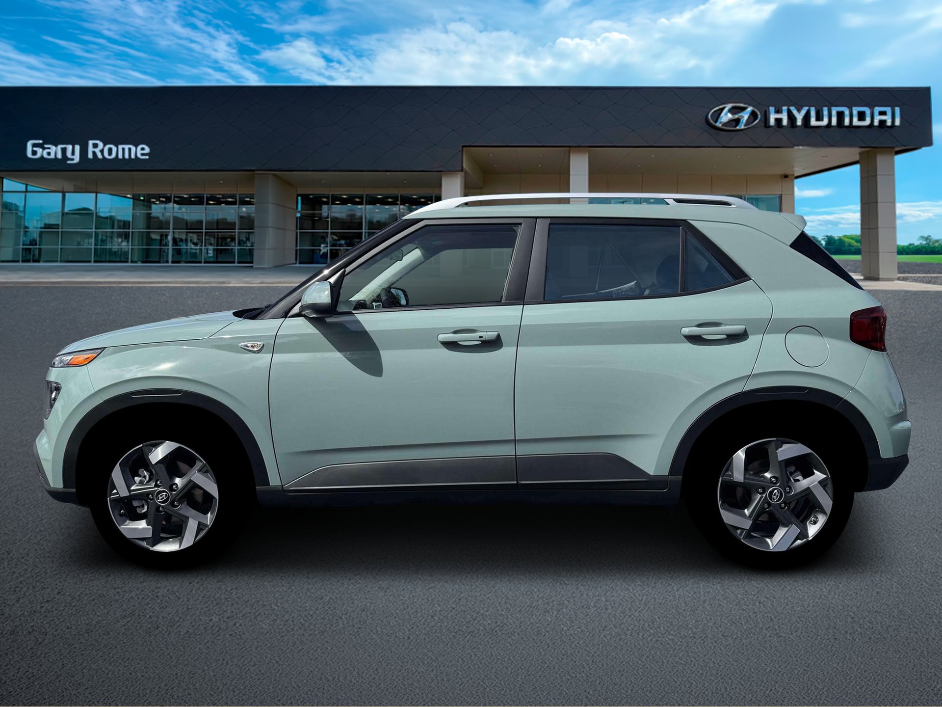 New 2026 Hyundai Venue SEL FWD image 3