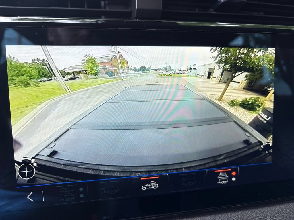 Certified 2024 GMC Sierra 1500 AT4 w/ Technology Package AWD/4WD image 46