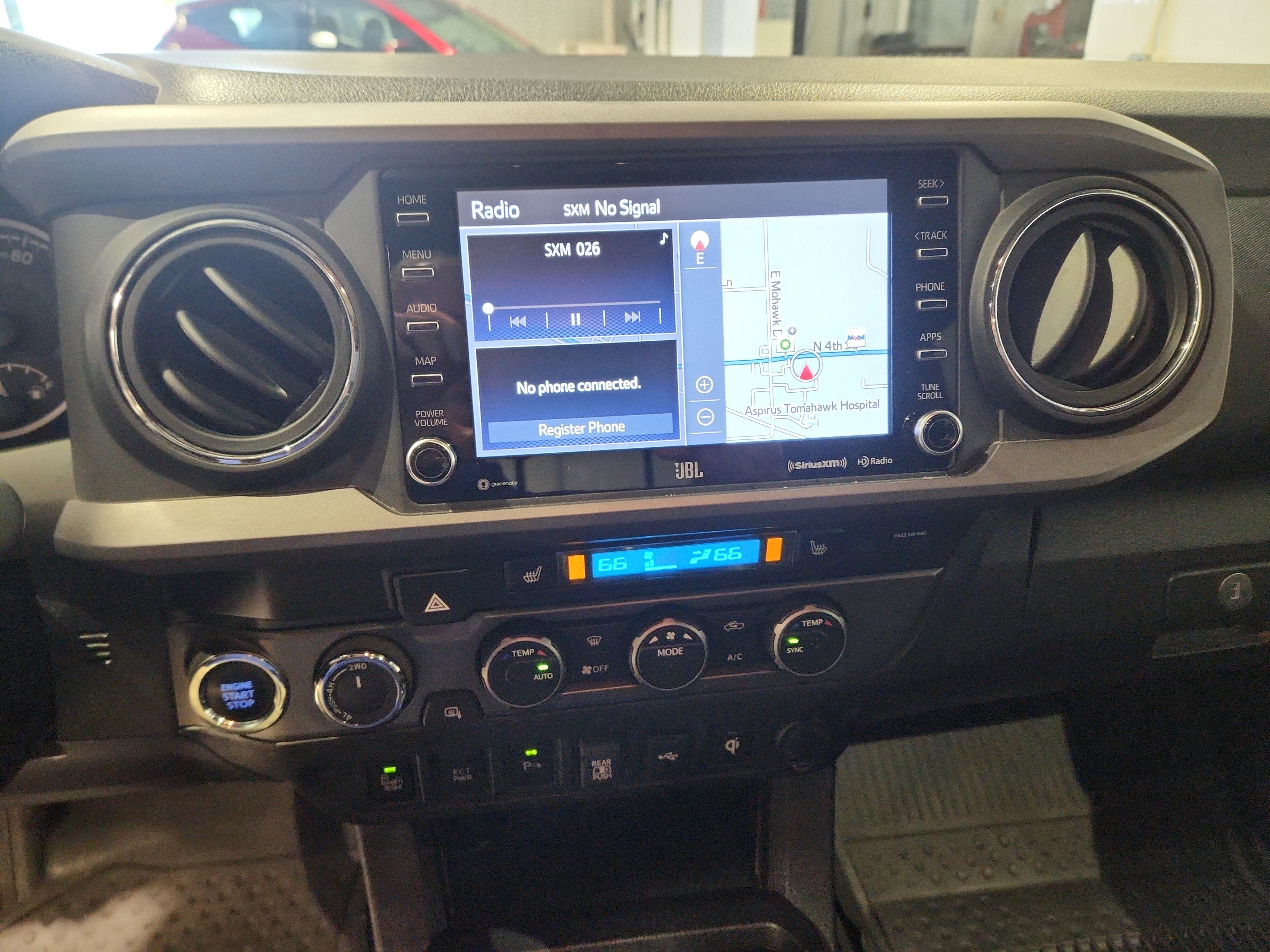 Used 2023 Toyota Tacoma TRD Off-Road image 8