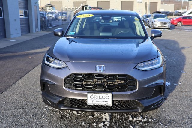 Certified 2025 Honda HR-V LX image 3