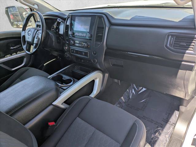 Used 2023 Nissan Titan SV w/ SV Convenience Package AWD/4WD image 19