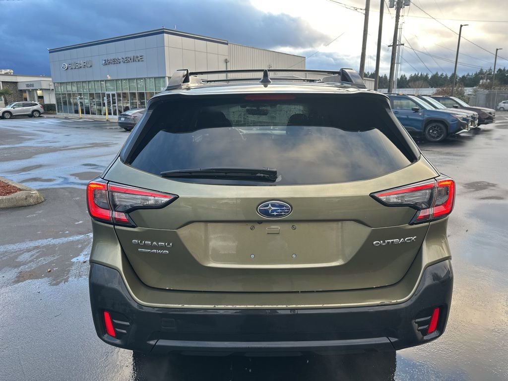Used 2021 Subaru Outback Premium image 4