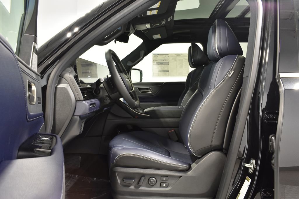 New 2026 INFINITI QX80 4WD w/ Sport Exterior Package image 11