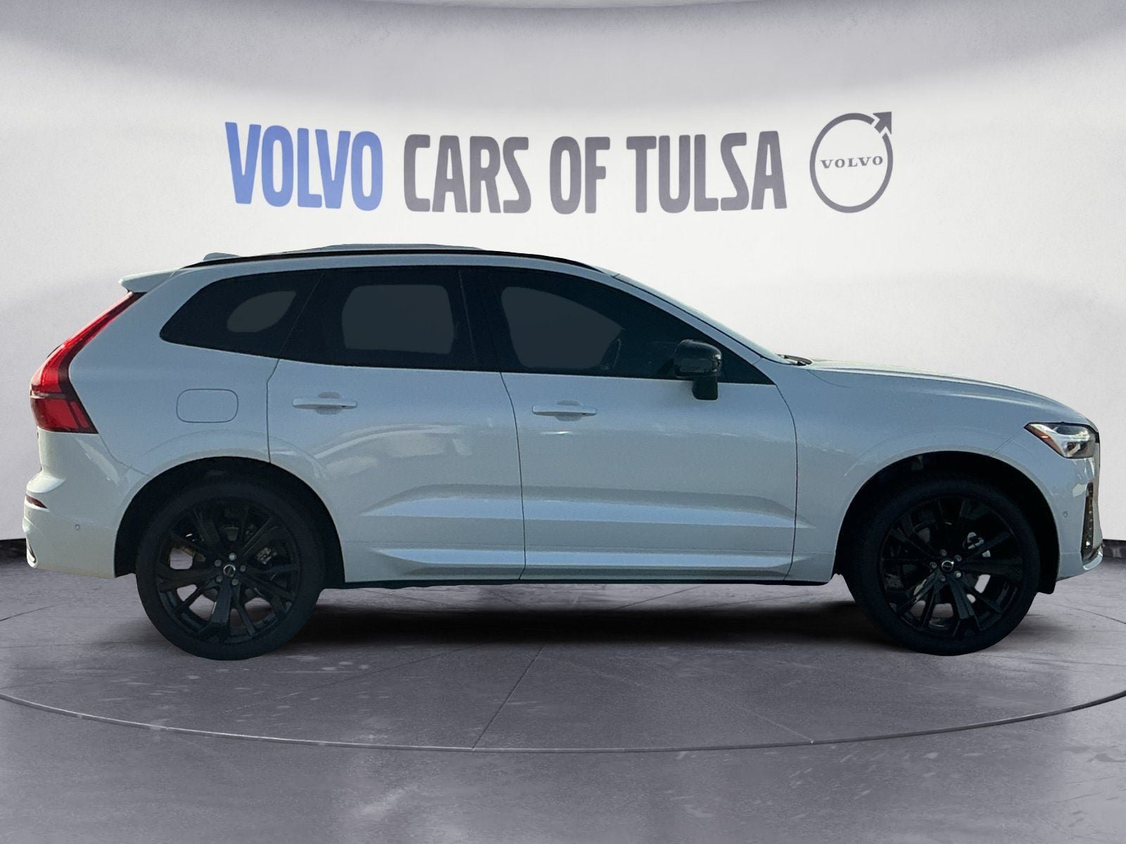 New 2026 Volvo XC60 B5 Ultra w/ Protection Package Premier AWD/4WD image 6