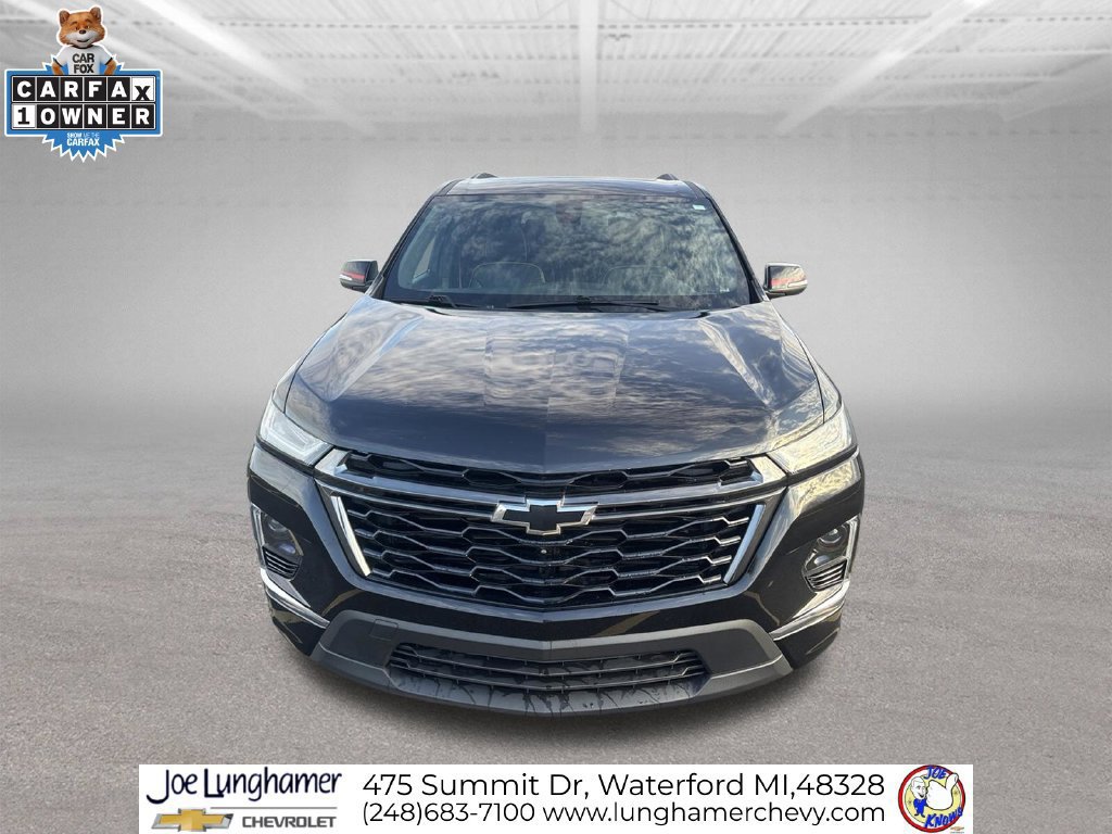 Used 2023 Chevrolet Traverse Premier w/ Redline Edition FWD image 8