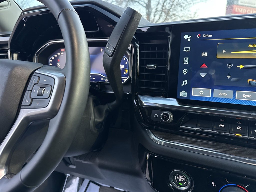 Used 2024 Chevrolet Silverado 1500 LT image 20