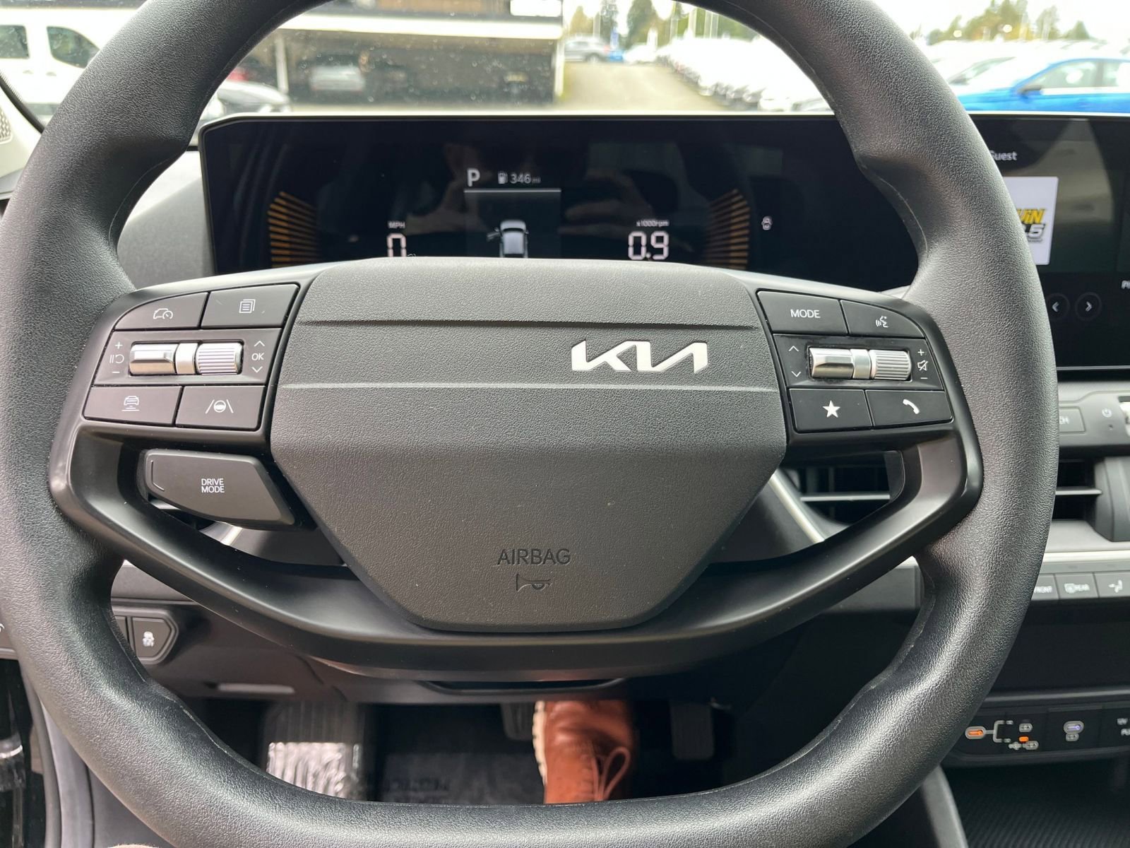 Used 2025 Kia K4 FWD image 29